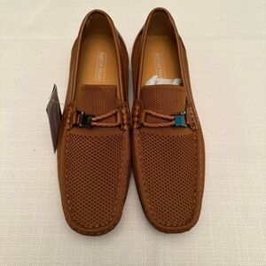 Aston Marc Slip on Dress Shoes Size 8 NWT